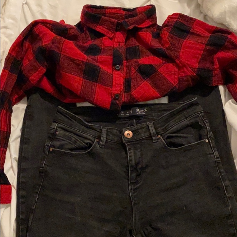 GIVEAWAY!!!! Shirt + jeans